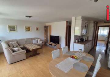 Wohnung Sindelfingen Eichholz - 3 Zimmer, 80 m&sup2;, 1.100&euro; | Angebot:27397268