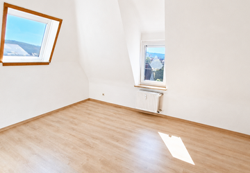 Wohnung Stuttgart Luginsland - 4 Zimmer, 89 m&sup2;, 1.140&euro; | Angebot:27480385