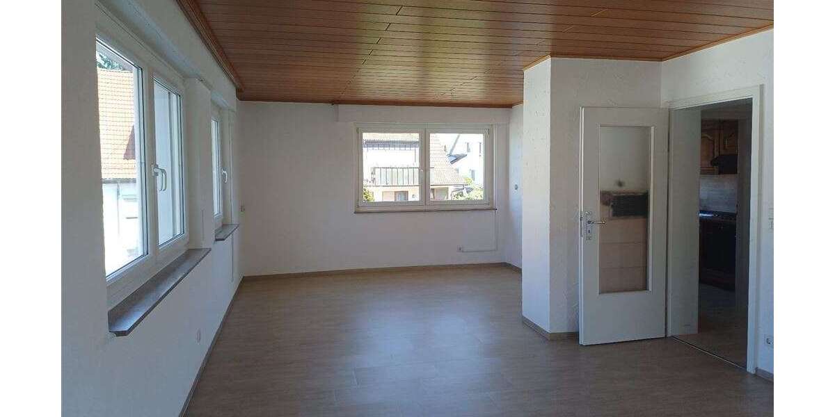 Etagenwohnung Leinfelden-Echterdingen Echterdingen - 3 Zimmer, 80 m&sup2;, 1.150&euro; | Angebot:27512128