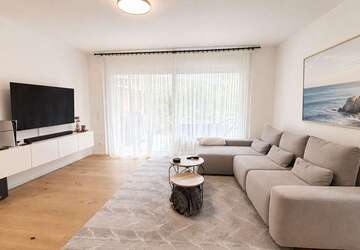 Wohnung Metzingen - 2 Zimmer, 86 m&sup2;, 1.200&euro; | Angebot:27396465