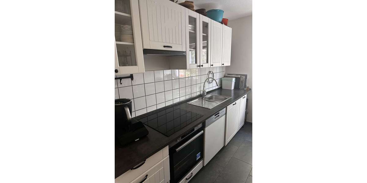Etagenwohnung Pfullingen - 3 Zimmer, 81 m&sup2;, 635&euro; | Angebot:27496056