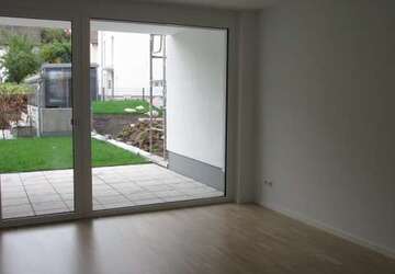 Wohnung Stuttgart Luginsland - 2 Zimmer, 58 m&sup2;, 1.050&euro; | Angebot:27437340