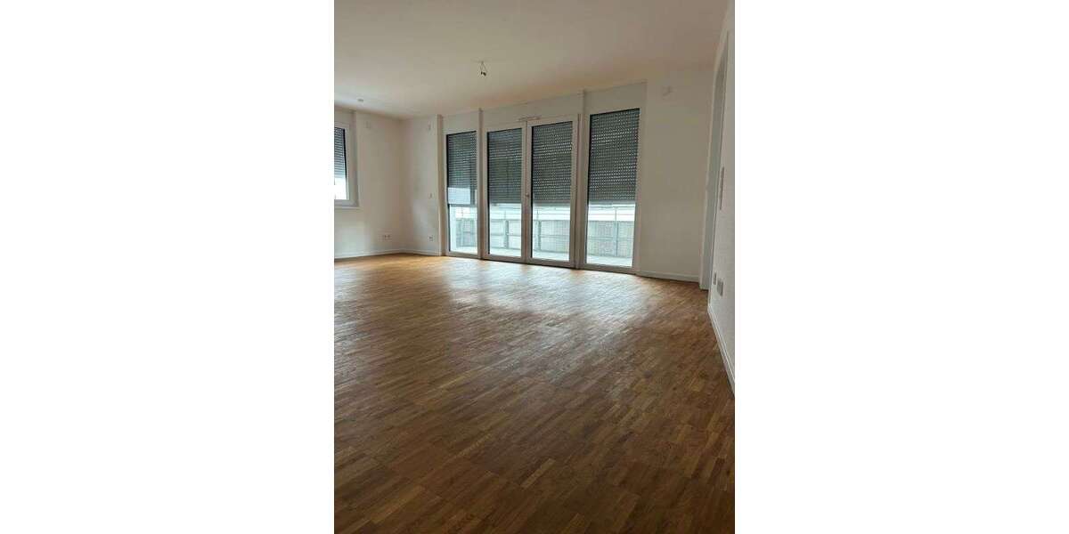 Etagenwohnung Nürtingen Roßdorf - 3 Zimmer, 80 m&sup2;, 1.073&euro; | Angebot:27477244
