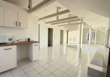 Wohnung Böblingen - 3 Zimmer, 95 m&sup2;, 2.100&euro; | Angebot:24981792