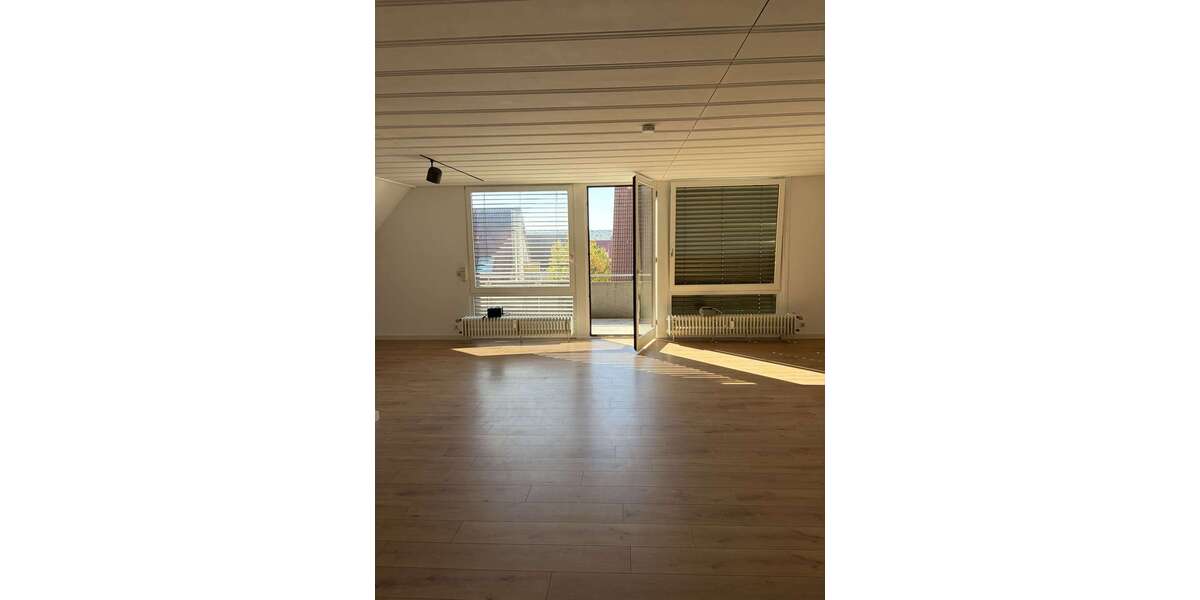 Etagenwohnung Leinfelden-Echterdingen Echterdingen - 4 Zimmer, 140 m&sup2;, 2.065&euro; | Angebot:27513800