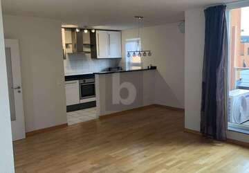 Wohnung Stuttgart Stuttgart-Nord Nord - 4 Zimmer, 100 m&sup2;, 1.800&euro; | Angebot:27468099