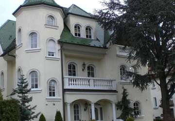 Wohnung Stuttgart Degerloch - 2 Zimmer, 133 m&sup2;, 1.950&euro; | Angebot:21983190