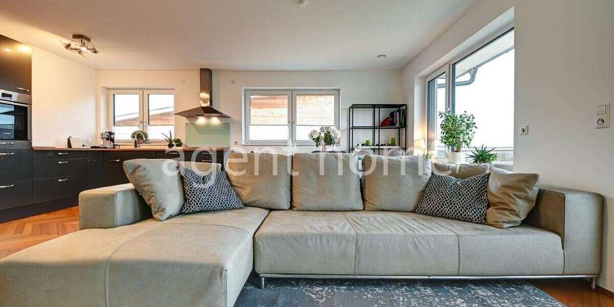 Etagenwohnung Schönaich - 3 Zimmer, 90 m&sup2;, 1.880&euro; | Angebot:27422655